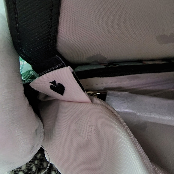 New Laurel way Greer Crossbody - Picture 7 of 8